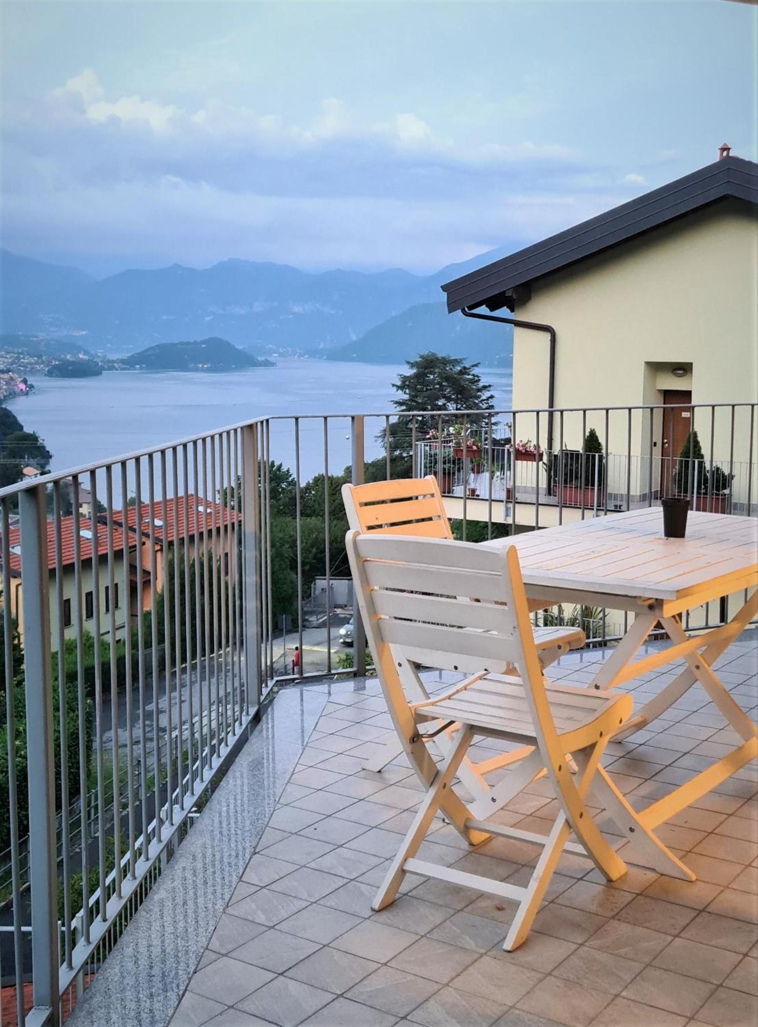Vista Dolce Isola _ Lakeview Pool, Terrace & Garden Apartment Argegno Habitación foto